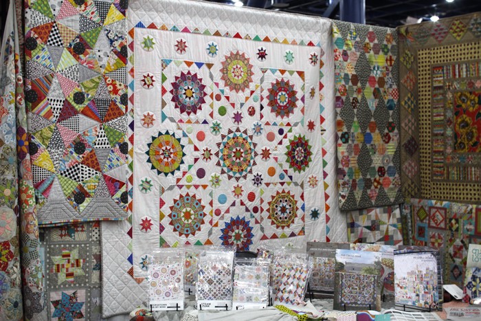 jen kingwell booth at fall 2015 quilt market