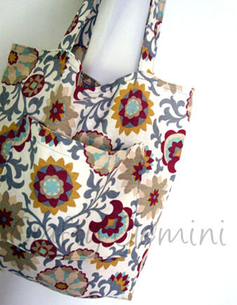 must have tote bag pdf pattern by crafty gemini