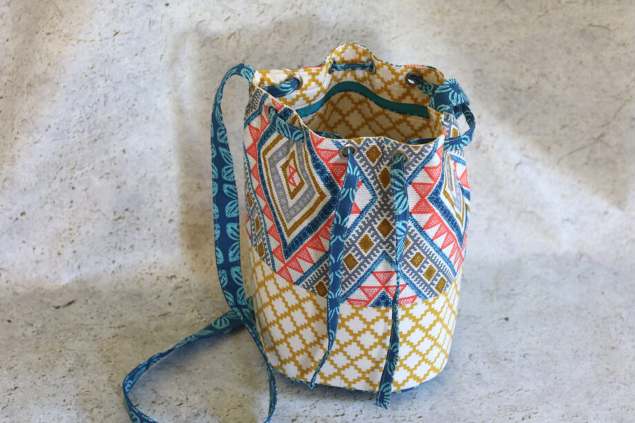 Loraine-Bucket-Bag by Crafty Gemini