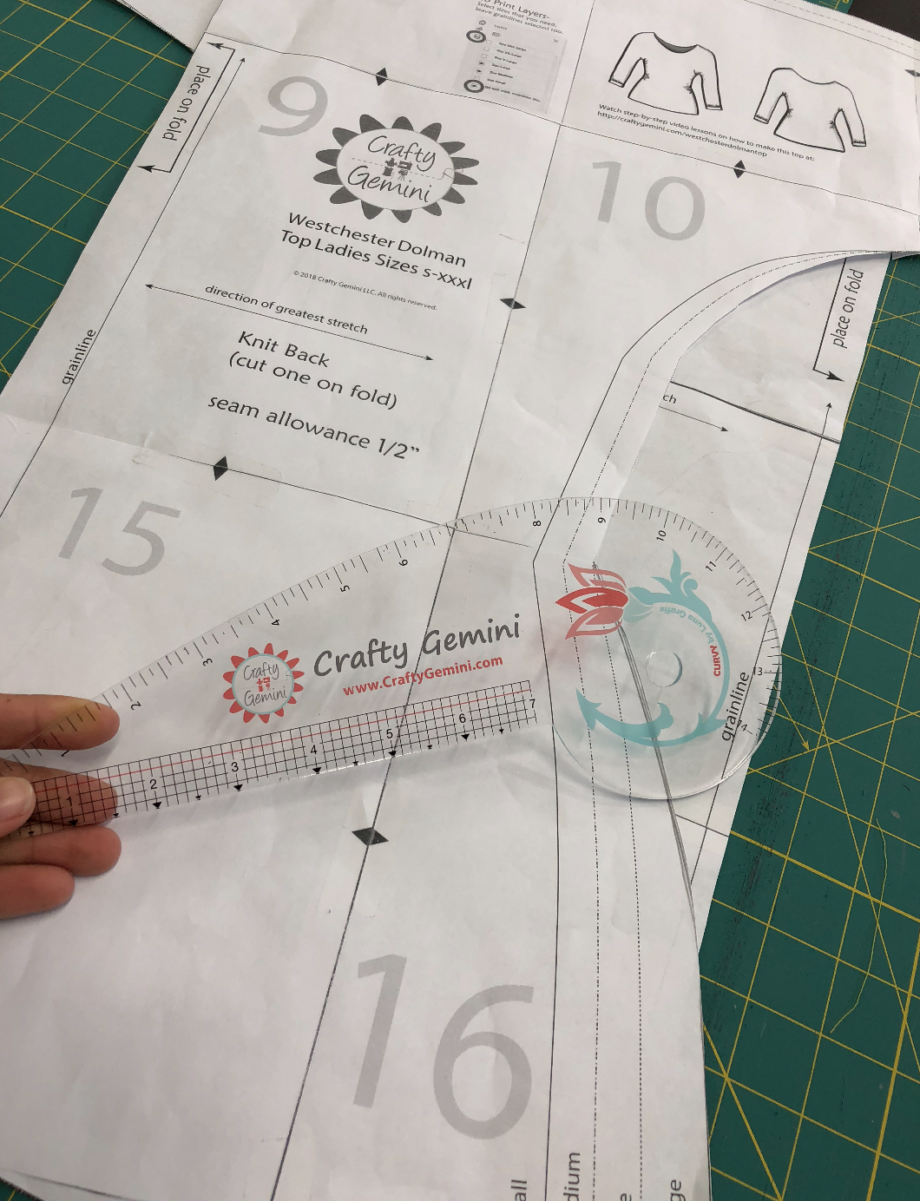 curvy curvey ruler crafty gemini edition french curve ruler