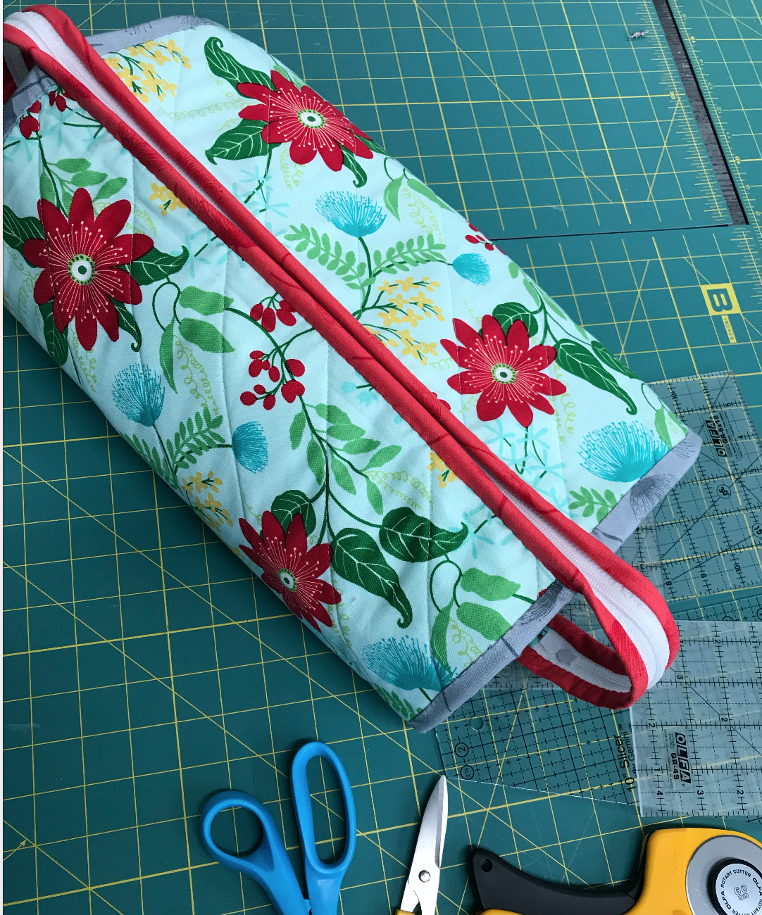 Roll It Up Pencil Roll - Virtual Sewing Class For Kids - Includes PDF  Pattern
