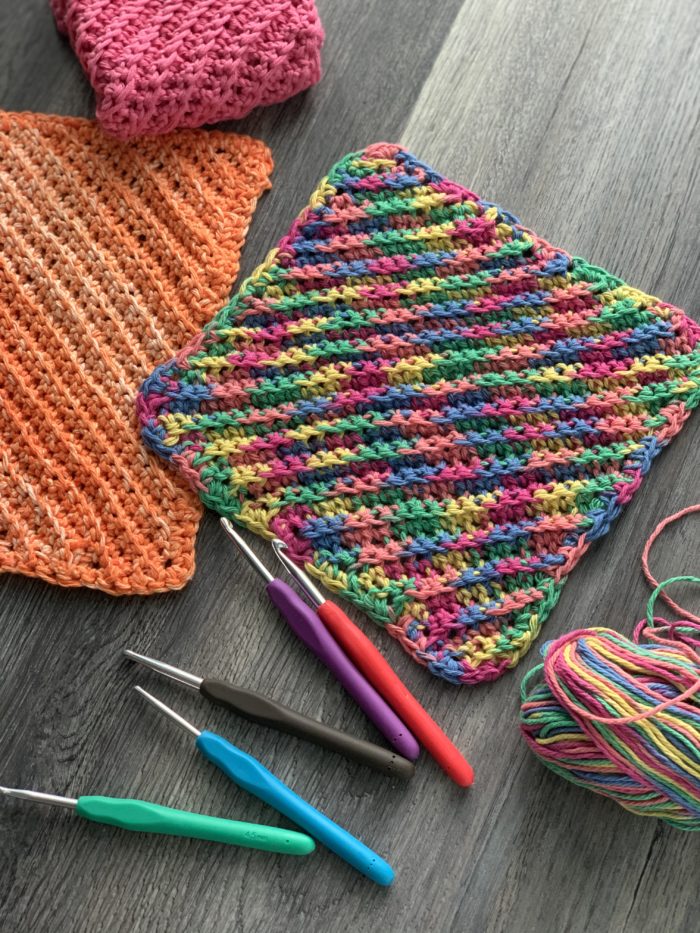 Even Berry Free Dishcloth Crochet Pattern – How to - A More Crafty