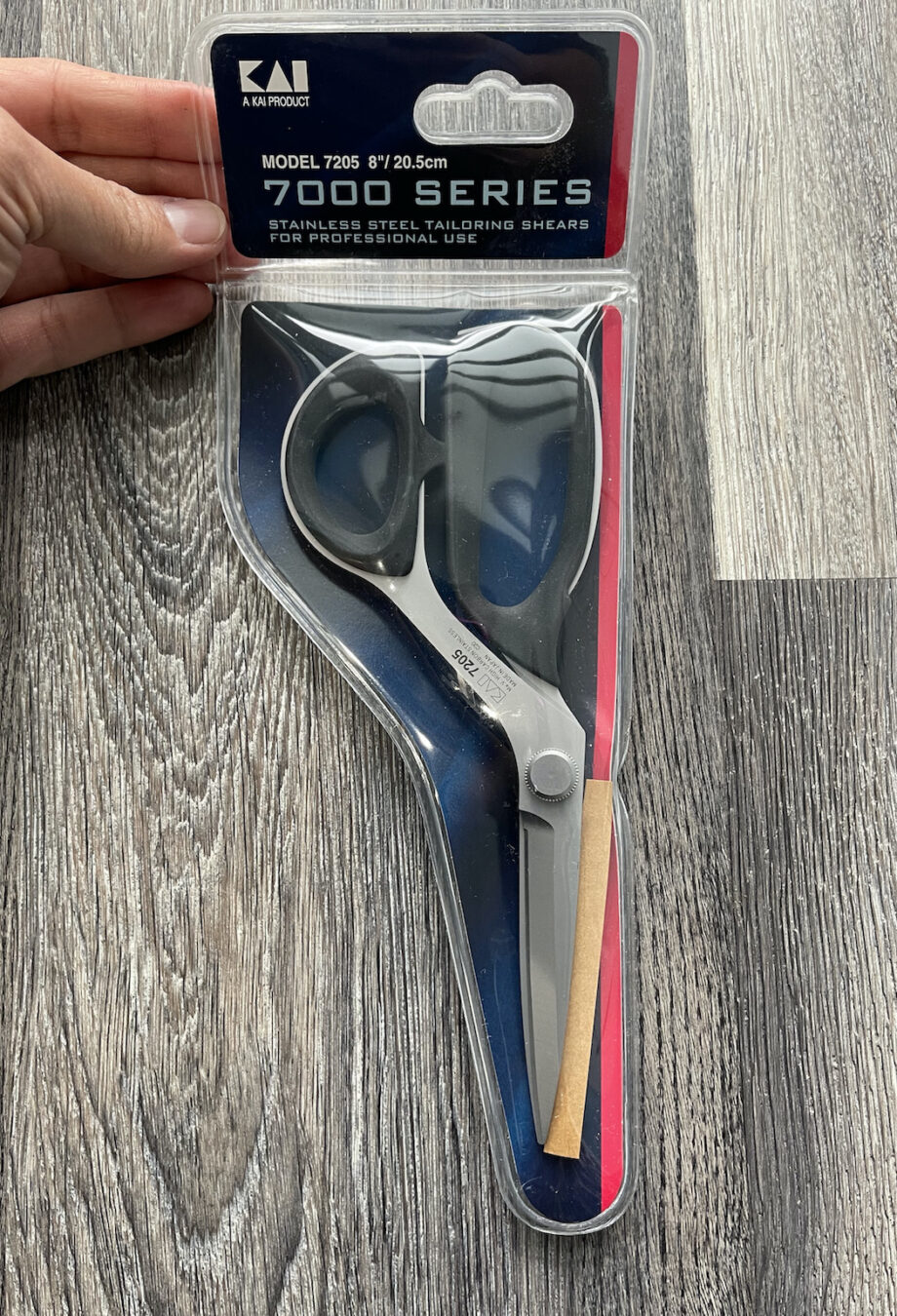 KAI 7205 8" Professional shears