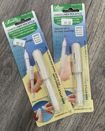 chaco liner pen style white