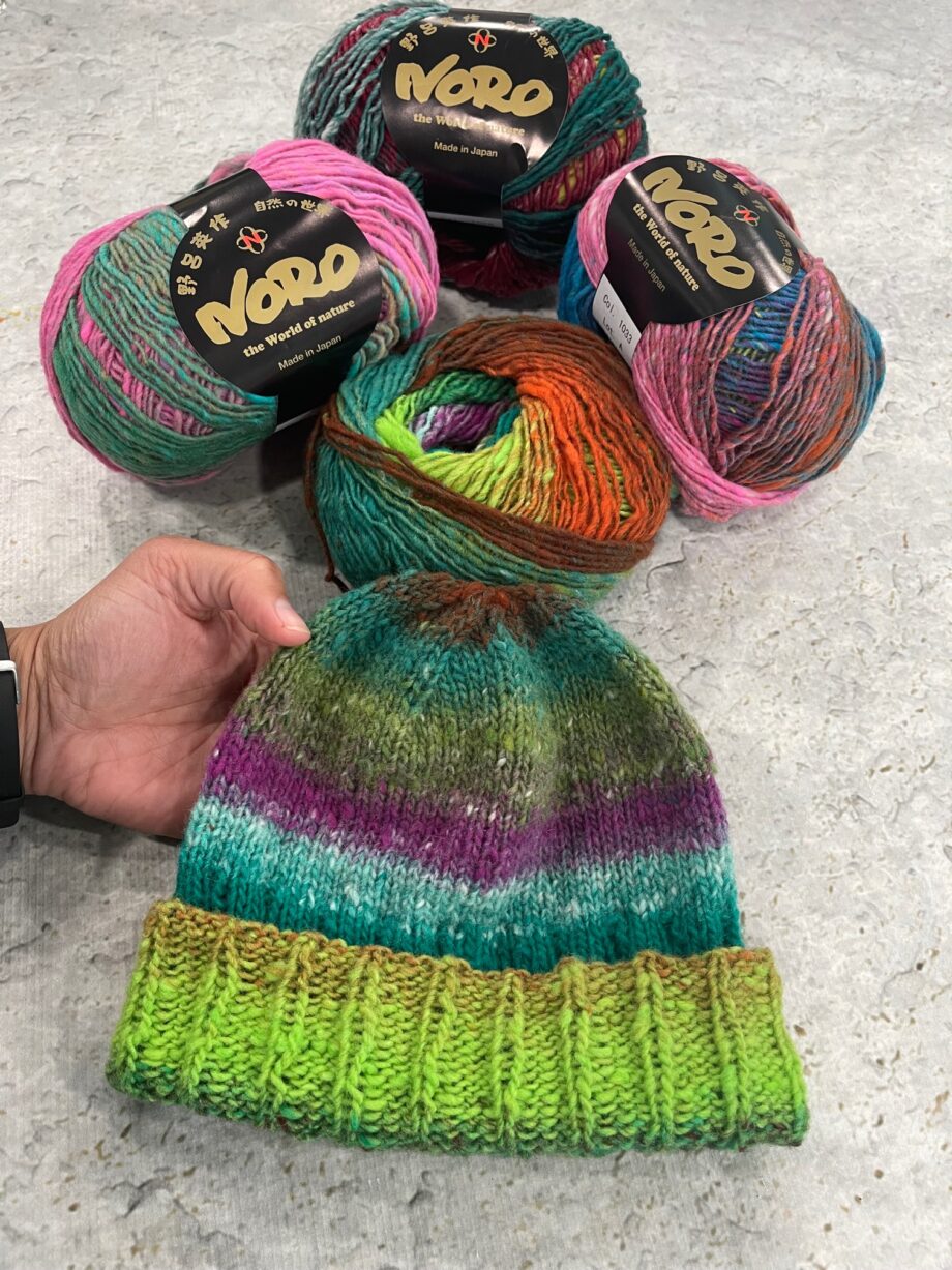 MAXHILL CROCHET HAT KIT - NORO MAGAZINE 20