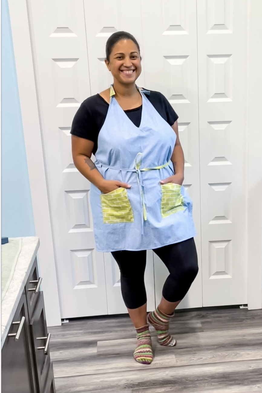 woman wearing apron- how to make aprons