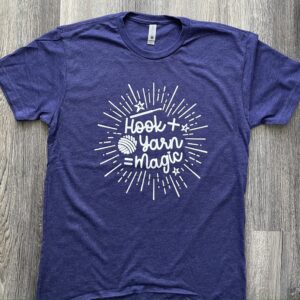 Hook + Yarn= Magic T-shirt - Crafty