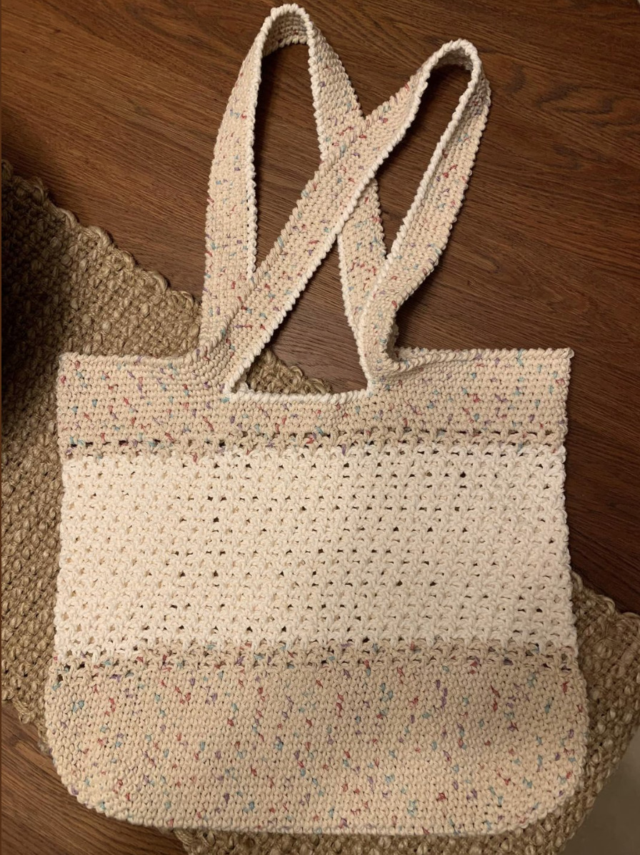 crochet market tote by student