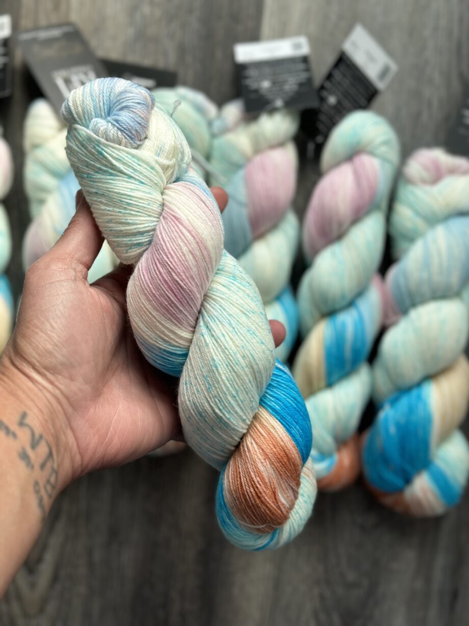 KFI Indulgence Fingering hand painted yarn Tahiti Blues