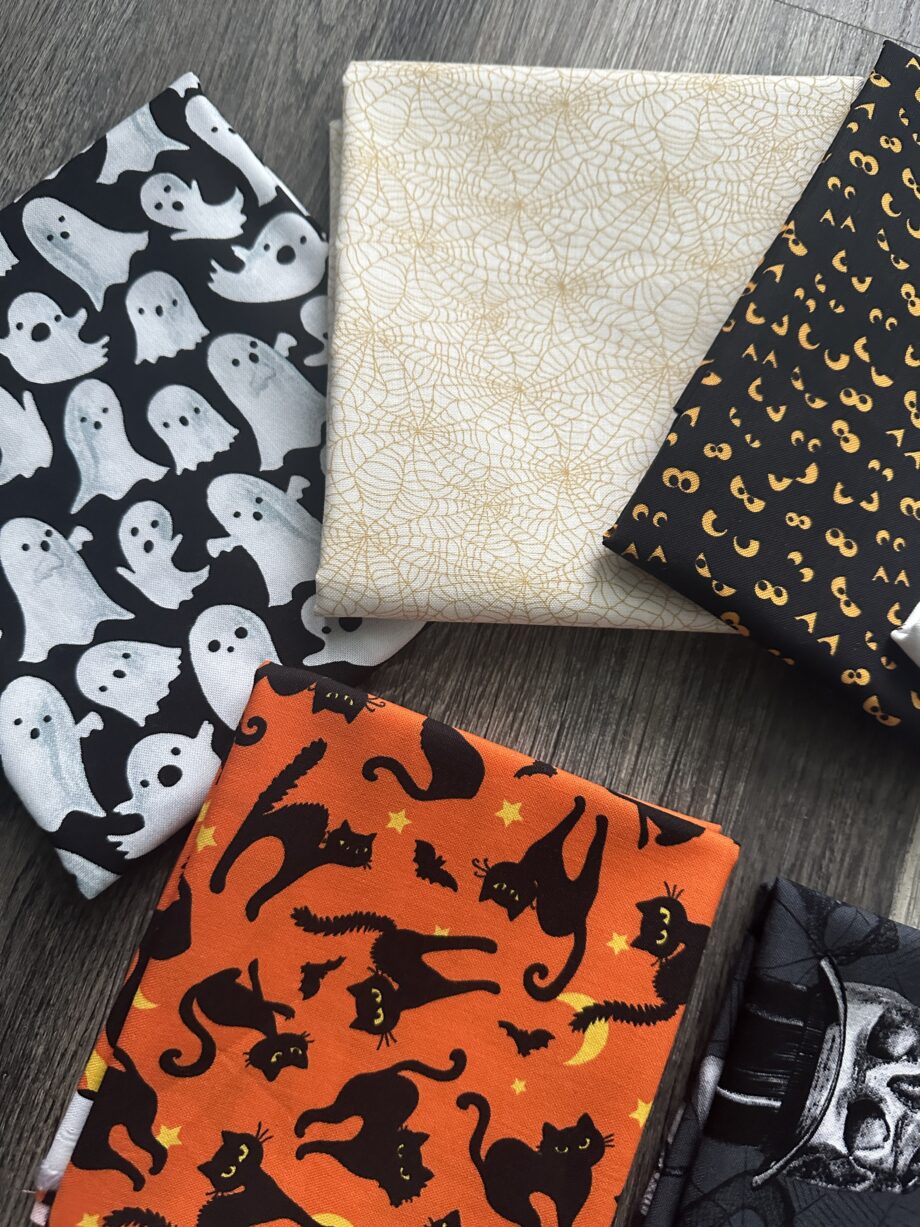 halloween spooky fabric bundle 2024